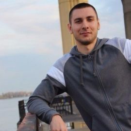 Александр Каленик