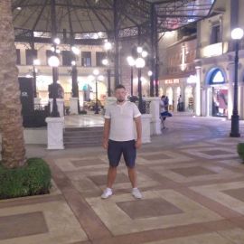 Антон Марков