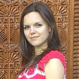 Полина Мельник