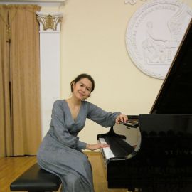 Лола Бегалиева