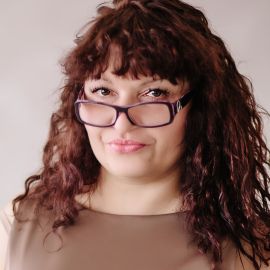 Лина Романова