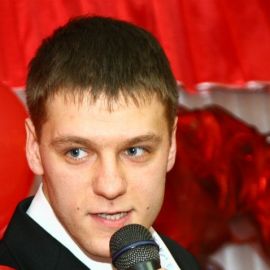 Евгений  Кушнир