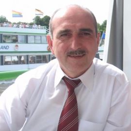 Намик Мурадов