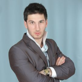 Игорь Смирнов