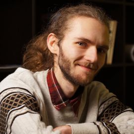 Александр Нилов