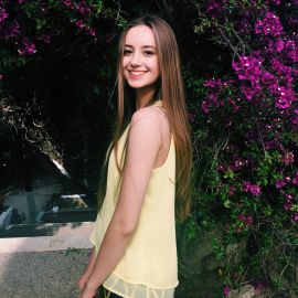 Екатерина Попова