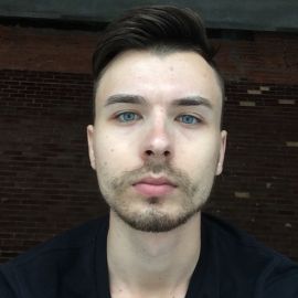 Александр Власов