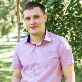 Артем Иванов