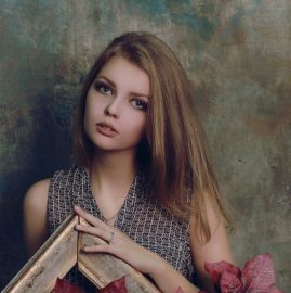 Александра Олейник