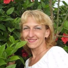 Елена Семина