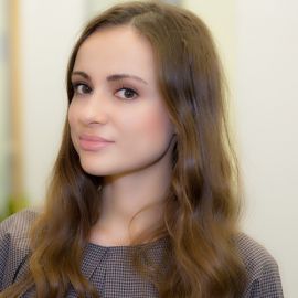 Анна Стремкова