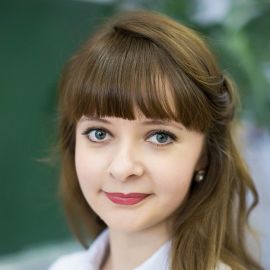 Елена Романова
