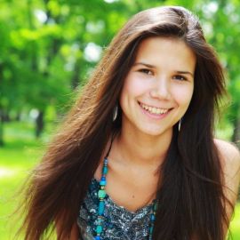 Elena Schatz