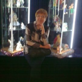 Елена Демичева