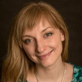 Елена Николаева