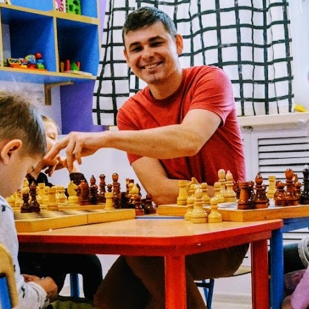 Владимир Попович