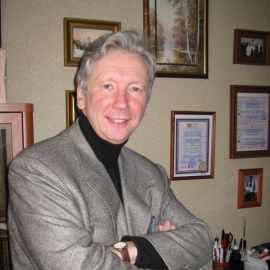 Сергей Тихонов