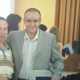 Антон Русов