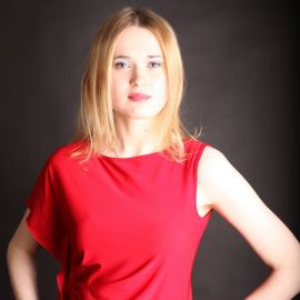 Александра Серёжникова