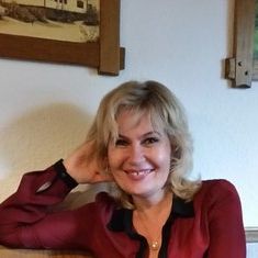 Венера Чазова