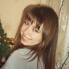 Елена Захарова
