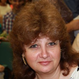 Елена Колосова